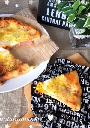簡単★耳までチーズ♡とろとろ〜卵ピザ-レシピのメイン写真