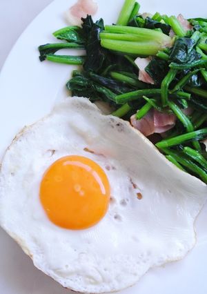 食品サンプルのような♡理想の目玉焼き-レシピのメイン写真