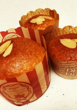 カップで作るマドレーヌ(｡･ω･｡)-レシピのメイン写真