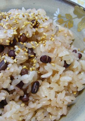 すぐ作れるお赤飯（炊飯器）：レオン亭-レシピのメイン写真