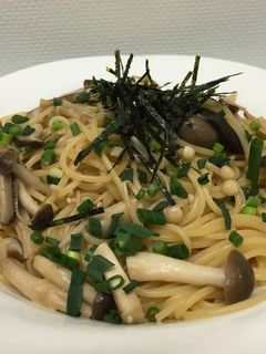 バターが香るキノコの和風パスタ 10分-レシピのメイン写真