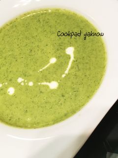 ブロッコリーのクリームスープ-レシピのメイン写真