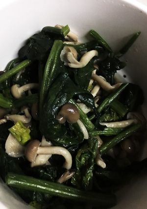 簡単副菜！しめじとほうれん草炒め！-レシピのメイン写真