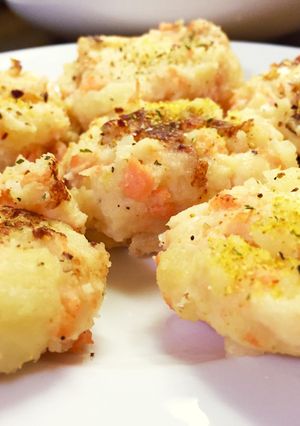 ころころ♡サーモンのポテトチーズ焼☆*+-レシピのメイン写真