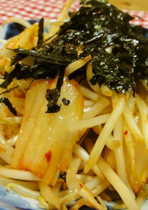 辛うま！もやキムチ炒め-レシピのメイン写真