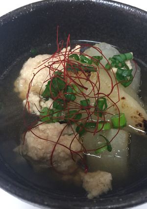 ふっくら肉団子と焼き大根のスープ-レシピのメイン写真