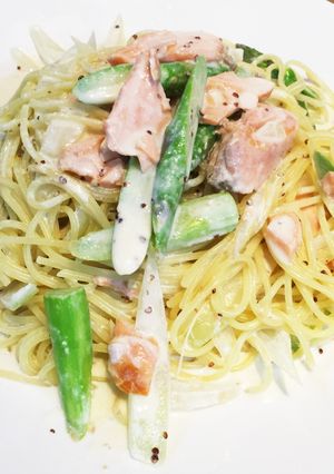 鮭とアスパラのマスタードクリームパスタ-レシピのメイン写真