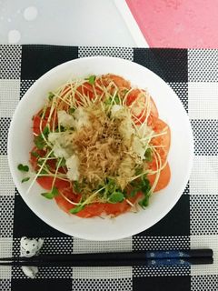 パパっと簡単ヘルシー☆トマトおろしサラダ-レシピのメイン写真