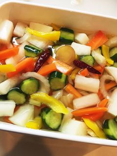 簡単で長期保存☆野菜の甘酢漬けピクルス風-レシピのメイン写真
