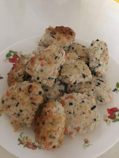 手づかみ鳥肉と豆腐のハンバーグ 離乳食-レシピのメイン写真