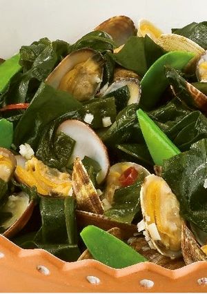 あさりとわかめのオリーブ油炒め-レシピのメイン写真