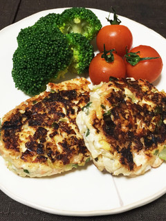 妊婦ご飯★粉いらず!鮭と豆腐の簡単バーグ-レシピのメイン写真