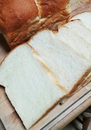 フランス粉が入ったイギリスパン-レシピのメイン写真