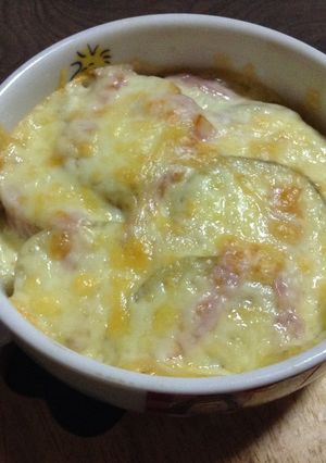 間違い無し！じゃが芋のチーズ乗せ-レシピのメイン写真