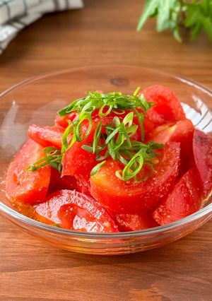 丸ごとペロッとなくなる‼️トマトのサラダ‼️-レシピのメイン写真