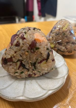 まごわやさしいおにぎり-レシピのメイン写真