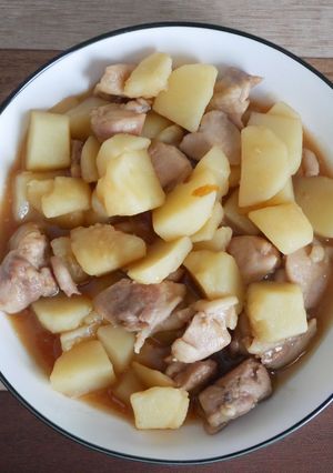 不器用鶏もも肉とじゃがいもの甘辛炒め-レシピのメイン写真