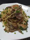 舞茸と鶏もも肉の和風パスタ