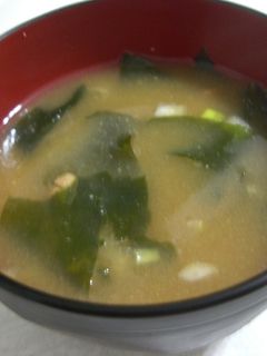 納豆とわかめのおみそ汁-レシピのメイン写真