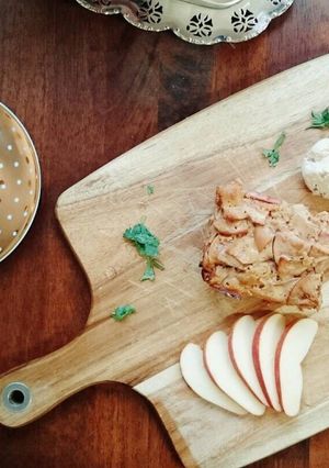 りんごを食べるApple cake-レシピのメイン写真