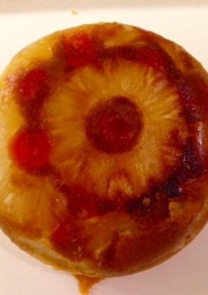 炊飯器のアップサイドダウンケーキ-レシピのメイン写真