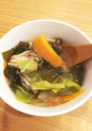野菜たっぷり梅スープ-レシピのメイン写真