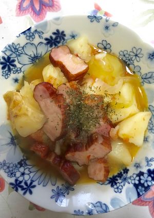 簡単なじゃが芋コンソメ煮込み-レシピのメイン写真