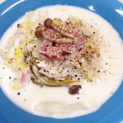 รูปของ 白菜とベーコンのチーズクリーム煮