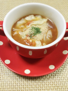 残り野菜で!餃子のトマトスープ-レシピのメイン写真