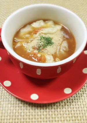 残り野菜で！餃子のトマトスープ-レシピのメイン写真