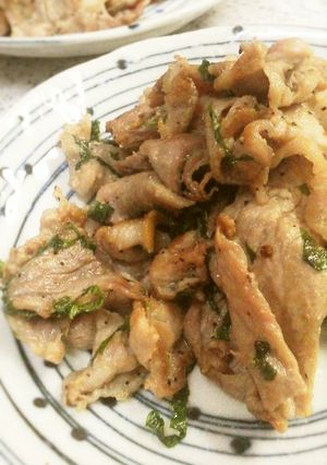 ぱぱっと！豚肉の青じそ炒め-レシピのメイン写真