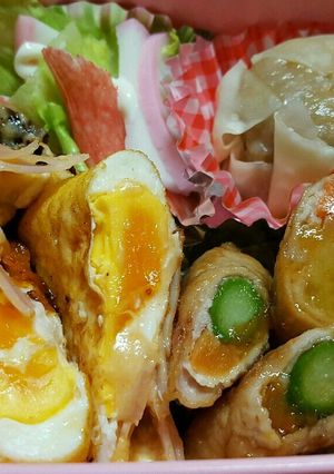 お弁当にハムin目玉焼き ఠఠ̲!-レシピのメイン写真