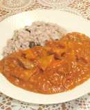雑穀ごはんと挽肉根菜トマトカレー