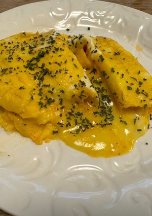 とろ〜りチーズのふわふわオムレツ-レシピのメイン写真