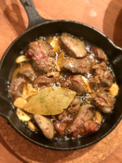 スキレットで★鶏レバーのアヒージョ-レシピのメイン写真