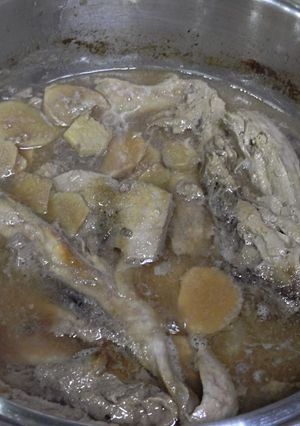 本マグロアラの煮付け-レシピのメイン写真