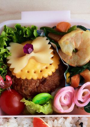 キャラ弁☆*:レースリボンのハンバーグ♡-レシピのメイン写真