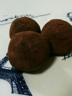 簡単!おいしい!材料3つでトリュフ!-レシピのメイン写真
