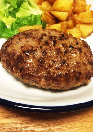 簡単 定番 ハンバーグ-レシピのメイン写真