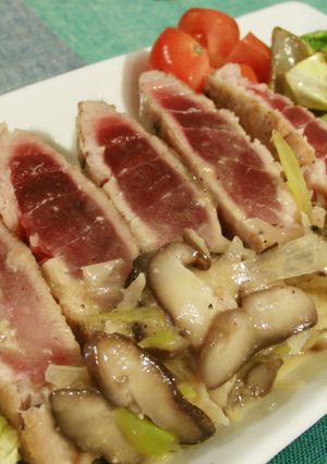 まぐろステーキの茸ソース-レシピのメイン写真
