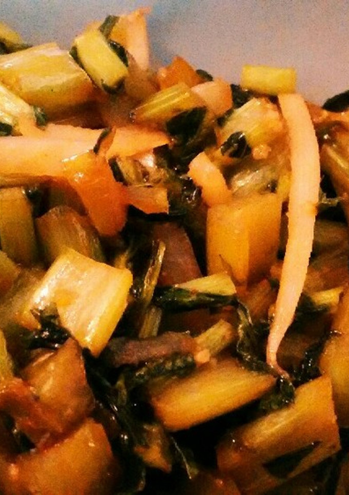 捨てないで！大根葉皮のガリマヨ麺つゆ炒！-レシピのメイン写真