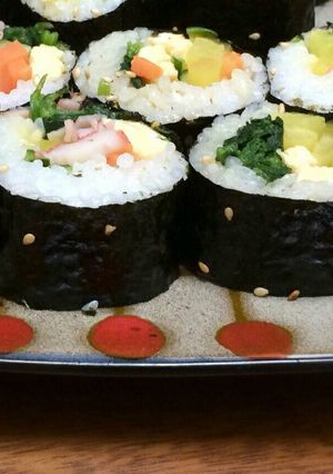 焼き海苔で具だくさん韓国寿司^_^-レシピのメイン写真
