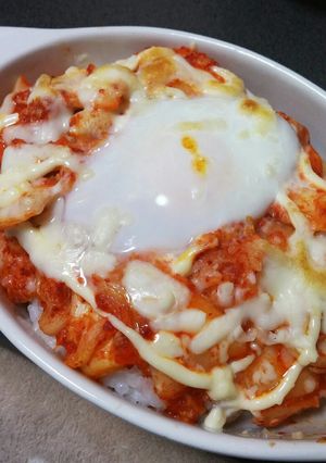 とろ～りたまご♪キムチ&チーズのせ丼-レシピのメイン写真