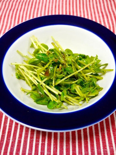 簡単副菜!たっぷり豆苗-レシピのメイン写真