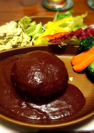 デミグラスソースのチーズinハンバーグ☆-レシピのメイン写真