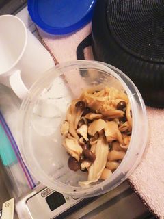 レンジで5分!甘辛キノコのオリーブあえ-レシピのメイン写真