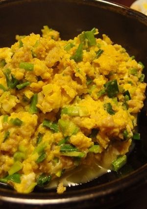 優しい味♪庄内あさつきと鶏そぼろの卵味噌-レシピのメイン写真