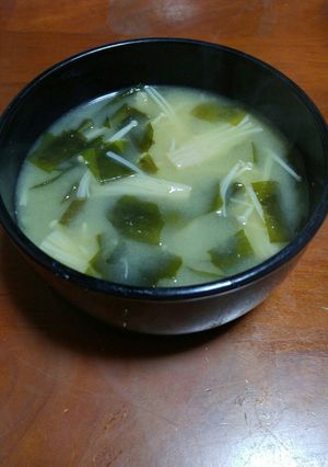 ☆えのきとわかめのみそ汁☆-レシピのメイン写真