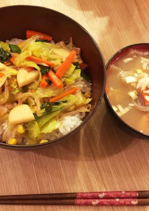 野菜嫌いの子供もペロリ！！ちゃんぽん丼-レシピのメイン写真