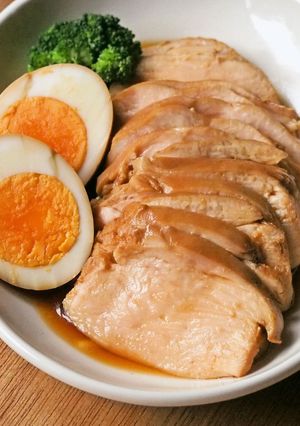 ５分で簡単！胸肉やわらか鶏チャーシュー✿-レシピのメイン写真